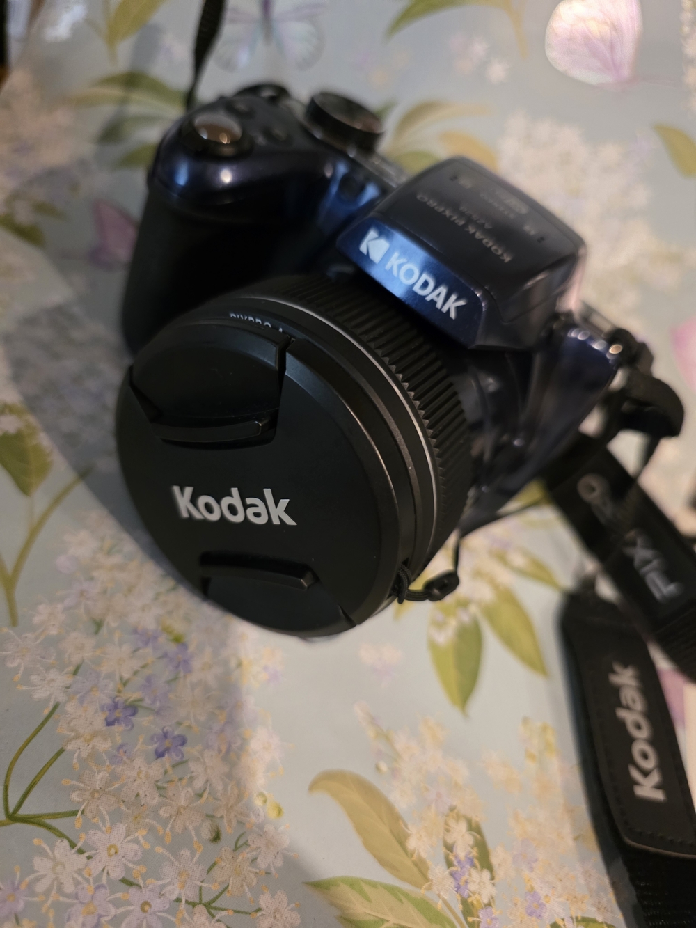 Kodak Black Digital Camera with Black Lens